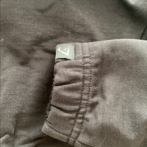 BNWT GYMSHARK Superset Crop Zip Hoodie BLACK XS - Picture 12 of 12